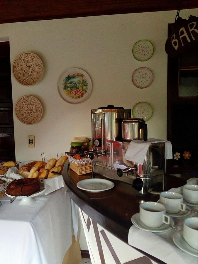 Pousada Taverna Do Golf เตเรซอโปลิส ภายนอก รูปภาพ